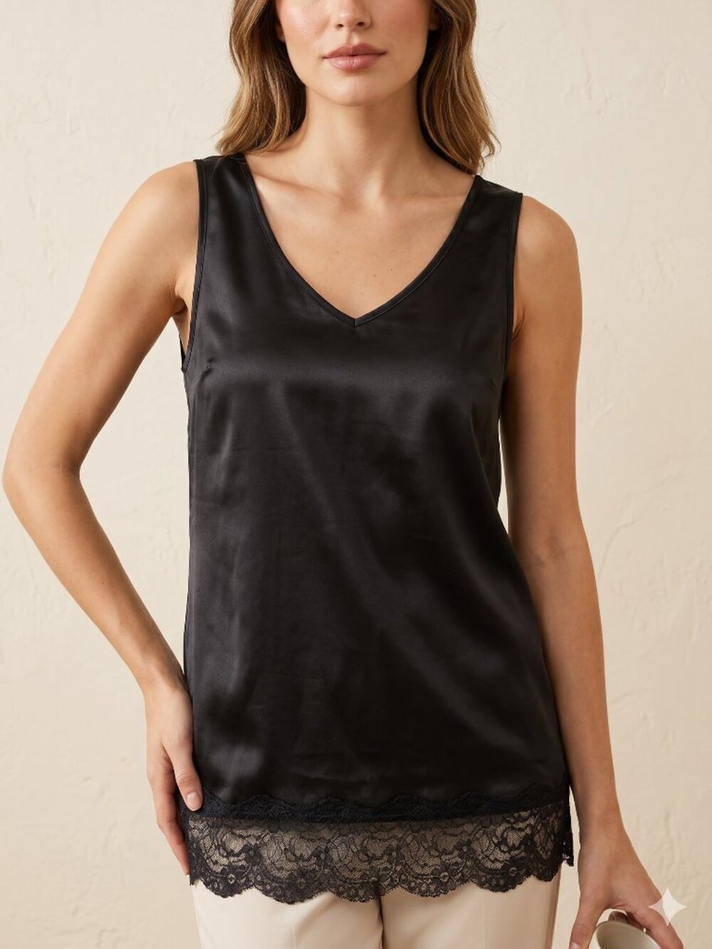 Kontatto Satin Lace Hem‎ V-Neck Tank Top
